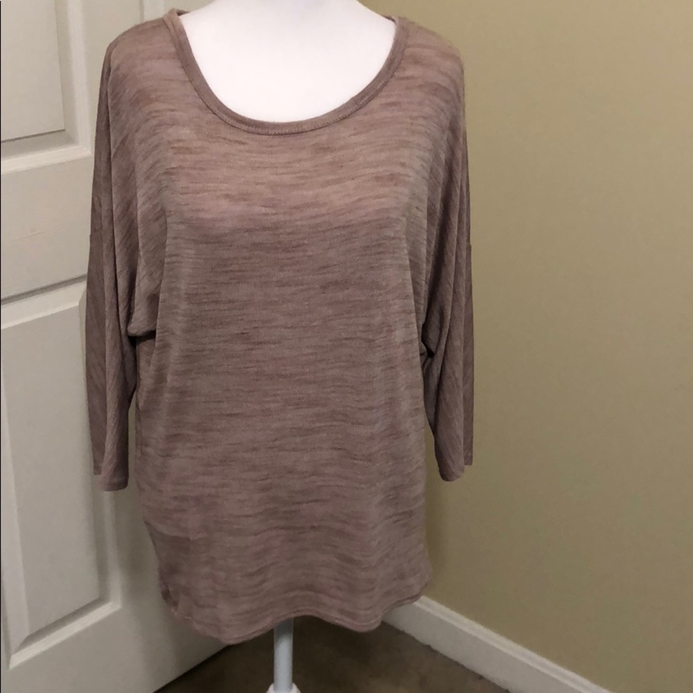 Moa Moa Sweater - image 1